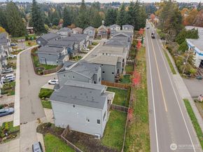 1031 133RD Place SW 8, Everett WA 98204