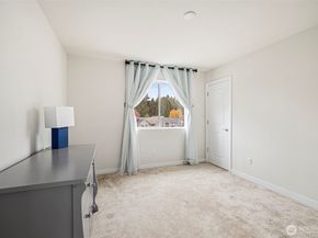 1031 133RD Place SW 8, Everett WA 98204