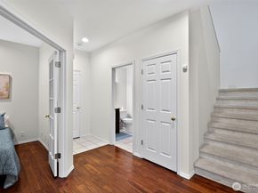 18391 NE 97th Court, Redmond WA 98052