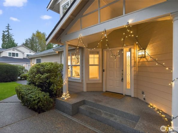 18391 NE 97th Court, Redmond WA 98052