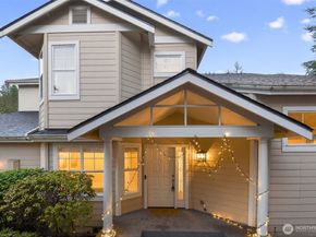 18391 NE 97th Court, Redmond WA 98052