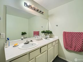 29685 129th Place SE, Auburn WA 98092