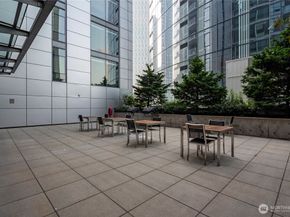 820 Blanchard Street 1301, Seattle WA 98121