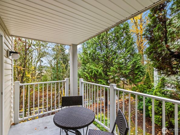 1692 118th Avenue SE A203, Bellevue WA 98005