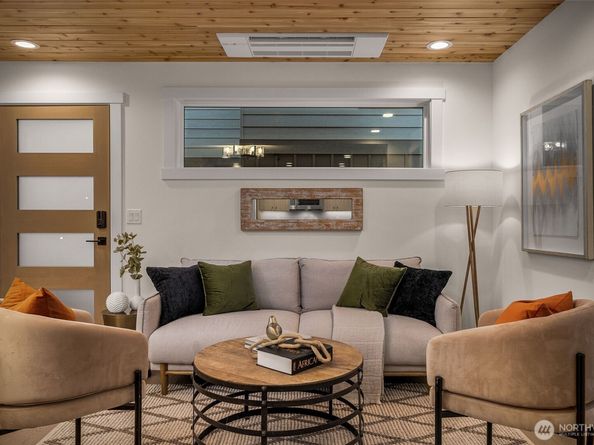 809 W Armour Street, Seattle WA 98119