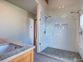 4322 29th Avenue W, Seattle WA 98199