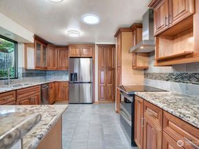 4322 29th Avenue W, Seattle WA 98199