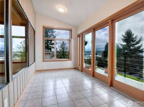 4322 29th Avenue W, Seattle WA 98199