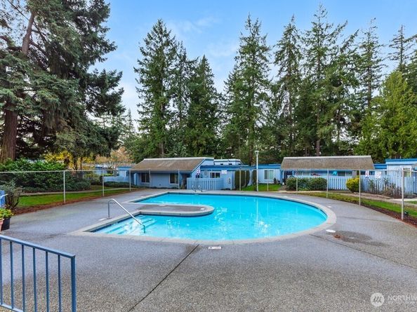 4300 NE Sunset Blvd D1, Renton WA 98059