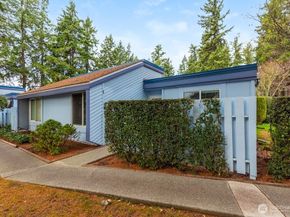 4300 NE Sunset Blvd D1, Renton WA 98059