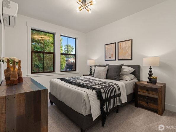 8007 131st Place NE, Kirkland WA 98033