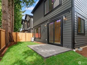 8007 131st Place NE, Kirkland WA 98033