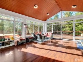 9327 Satterlee Avenue SE, Snoqualmie WA 98065