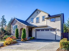9327 Satterlee Avenue SE, Snoqualmie WA 98065