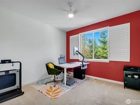 9327 Satterlee Avenue SE, Snoqualmie WA 98065