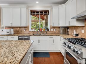 9327 Satterlee Avenue SE, Snoqualmie WA 98065