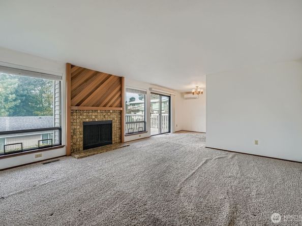 11047 26th Avenue SW, Seattle WA 98146