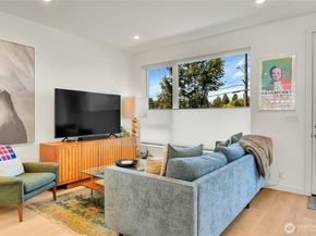 3815 S Cloverdale Street, Seattle WA 98118