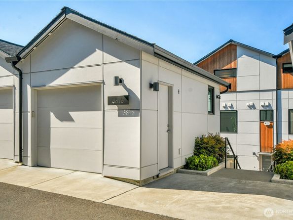 3815 S Cloverdale Street, Seattle WA 98118