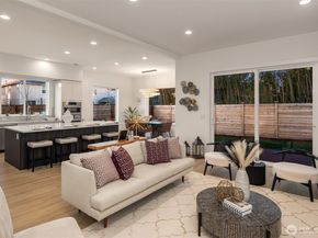 11612 SE 196 Street 1, Kent WA 98031