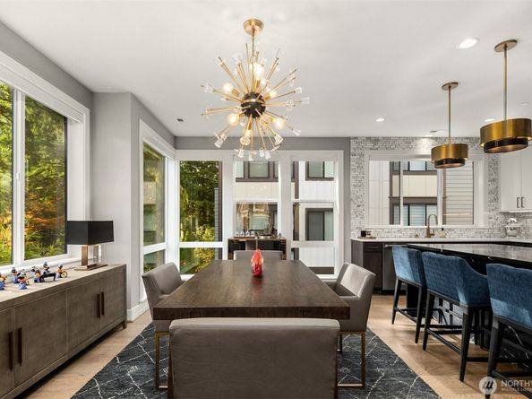 7829 NE 121st Lane A, Kirkland WA 98034