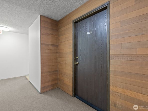 14620 NE 31st Street E305, Bellevue WA 98007