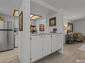 14620 NE 31st Street E305, Bellevue WA 98007