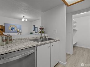 14620 NE 31st Street E305, Bellevue WA 98007