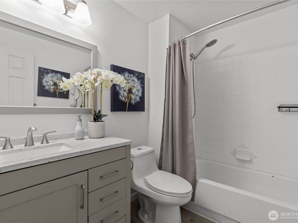 14620 NE 31st Street E305, Bellevue WA 98007