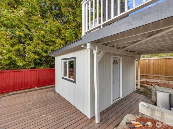 21232 92nd Place W, Edmonds WA 98020
