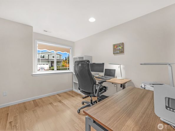 21232 92nd Place W, Edmonds WA 98020