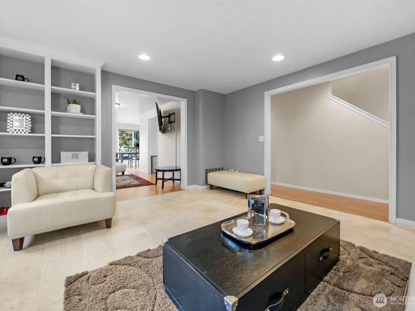 21232 92nd Place W, Edmonds WA 98020