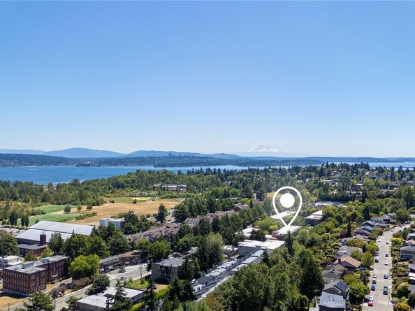 7021 Sand Point Way NE B201, Seattle WA 98115