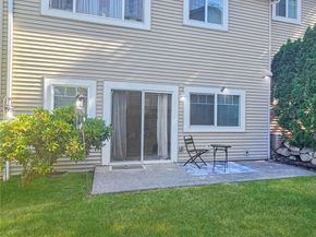 503 S 47th Street 11F, Renton WA 98055