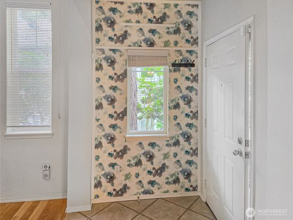 503 S 47th Street 11F, Renton WA 98055