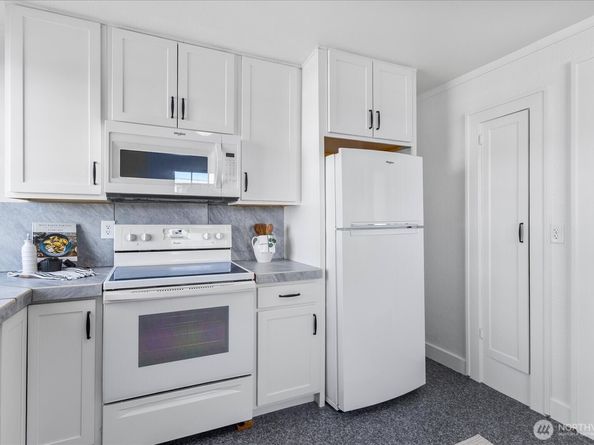 1010 Hoyt Avenue A2, Everett WA 98201