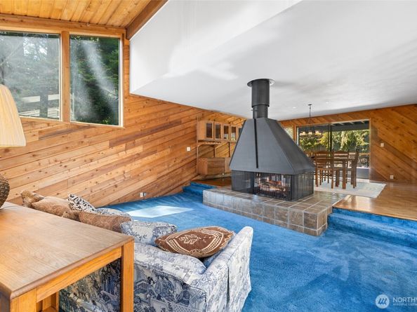 32643 39th Place SW, Federal Way WA 98023