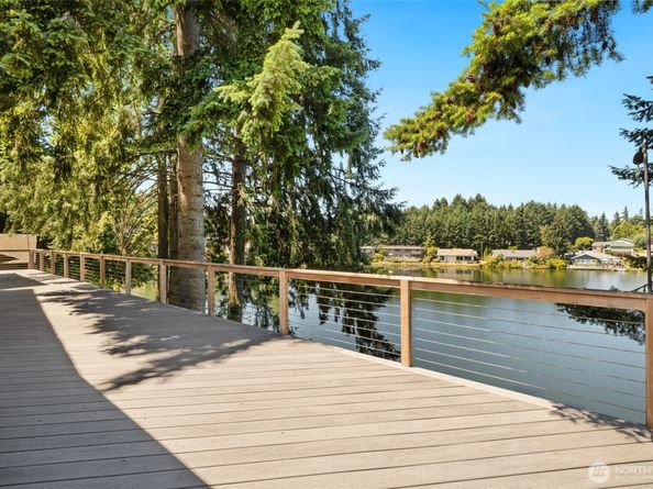 32643 39th Place SW, Federal Way WA 98023