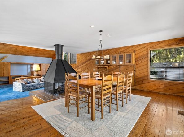 32643 39th Place SW, Federal Way WA 98023