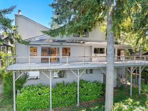 32643 39th Place SW, Federal Way WA 98023