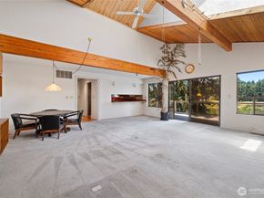 32643 39th Place SW, Federal Way WA 98023