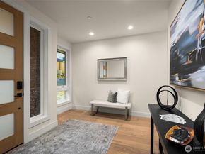 13320 132nd Avenue NE, Kirkland WA 98034