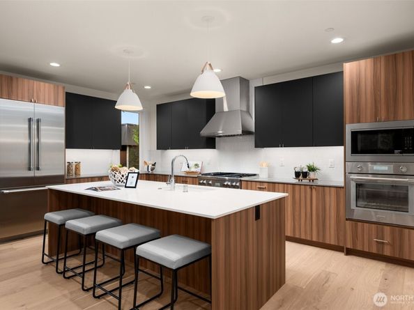 13320 132nd Avenue NE, Kirkland WA 98034