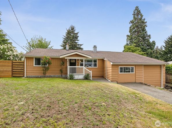 839 SW 126th Street, Seattle WA 98146