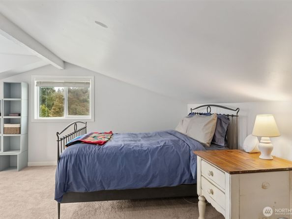 839 SW 126th Street, Seattle WA 98146