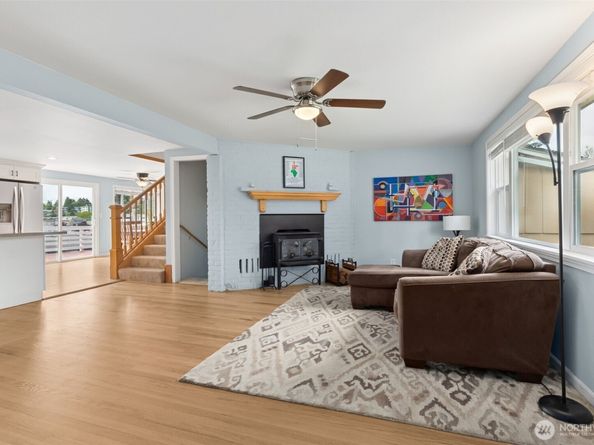 839 SW 126th Street, Seattle WA 98146