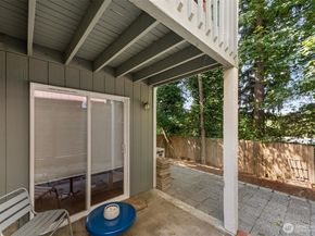 10307 46th Avenue NE, Seattle WA 98125