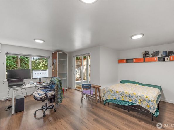 10307 46th Avenue NE, Seattle WA 98125
