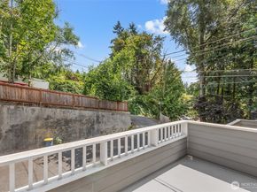 10307 46th Avenue NE, Seattle WA 98125