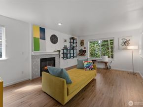 10307 46th Avenue NE, Seattle WA 98125